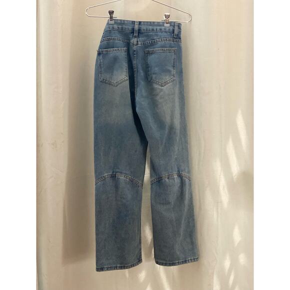 YesStyle InStudio High-Waist Heart Embroidery Wide-Leg Jeans w small - Picture 6 of 7